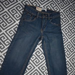 New Levi’s regular fit size 4
